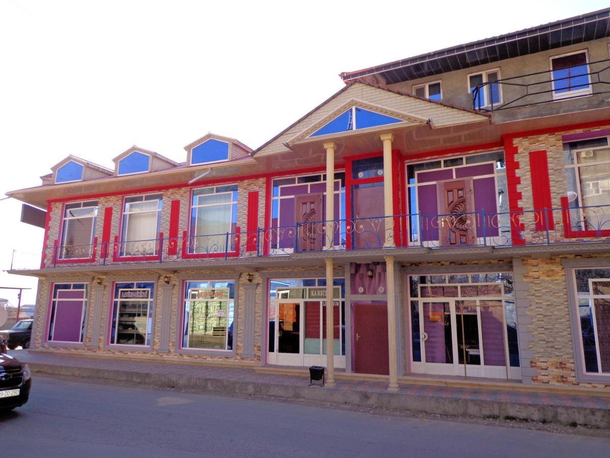Bed and Breakfast Tubram S Ailəvi Qonaq Evi Şǝki Zewnętrze zdjęcie