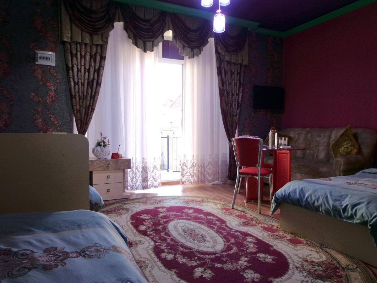 Bed and Breakfast Tubram S Ailəvi Qonaq Evi Şǝki Zewnętrze zdjęcie