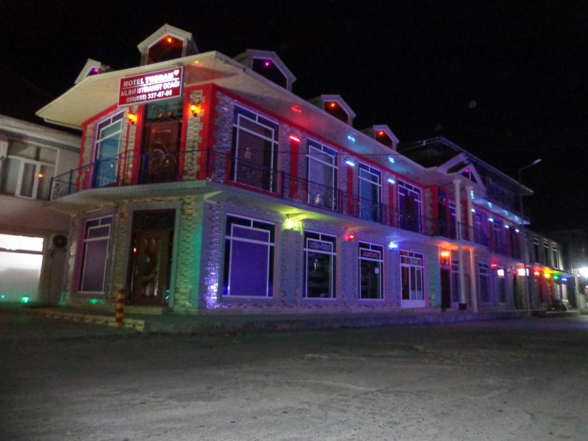 Bed and Breakfast Tubram S Ailəvi Qonaq Evi Şǝki Zewnętrze zdjęcie