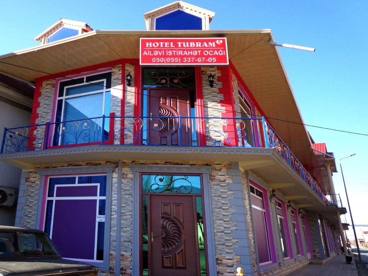 Bed and Breakfast Tubram S Ailəvi Qonaq Evi Şǝki Zewnętrze zdjęcie