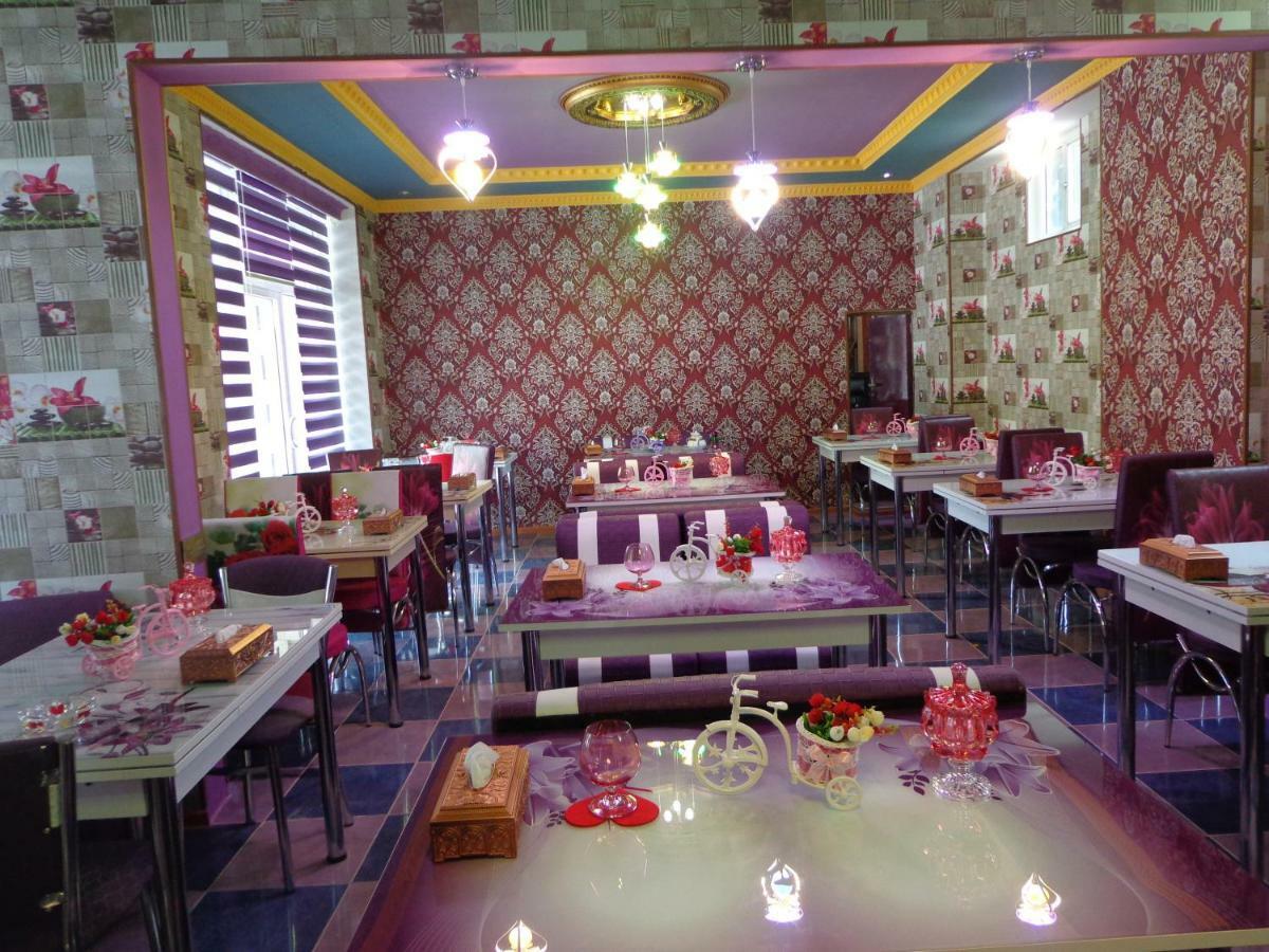 Bed and Breakfast Tubram S Ailəvi Qonaq Evi Şǝki Zewnętrze zdjęcie