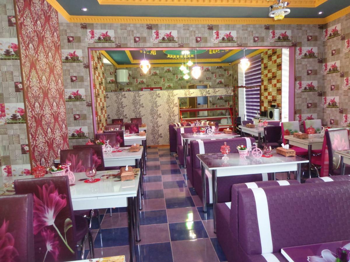 Bed and Breakfast Tubram S Ailəvi Qonaq Evi Şǝki Zewnętrze zdjęcie