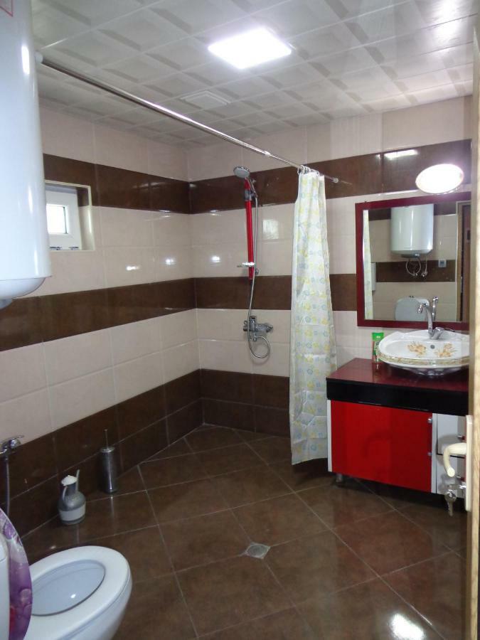 Bed and Breakfast Tubram S Ailəvi Qonaq Evi Şǝki Zewnętrze zdjęcie