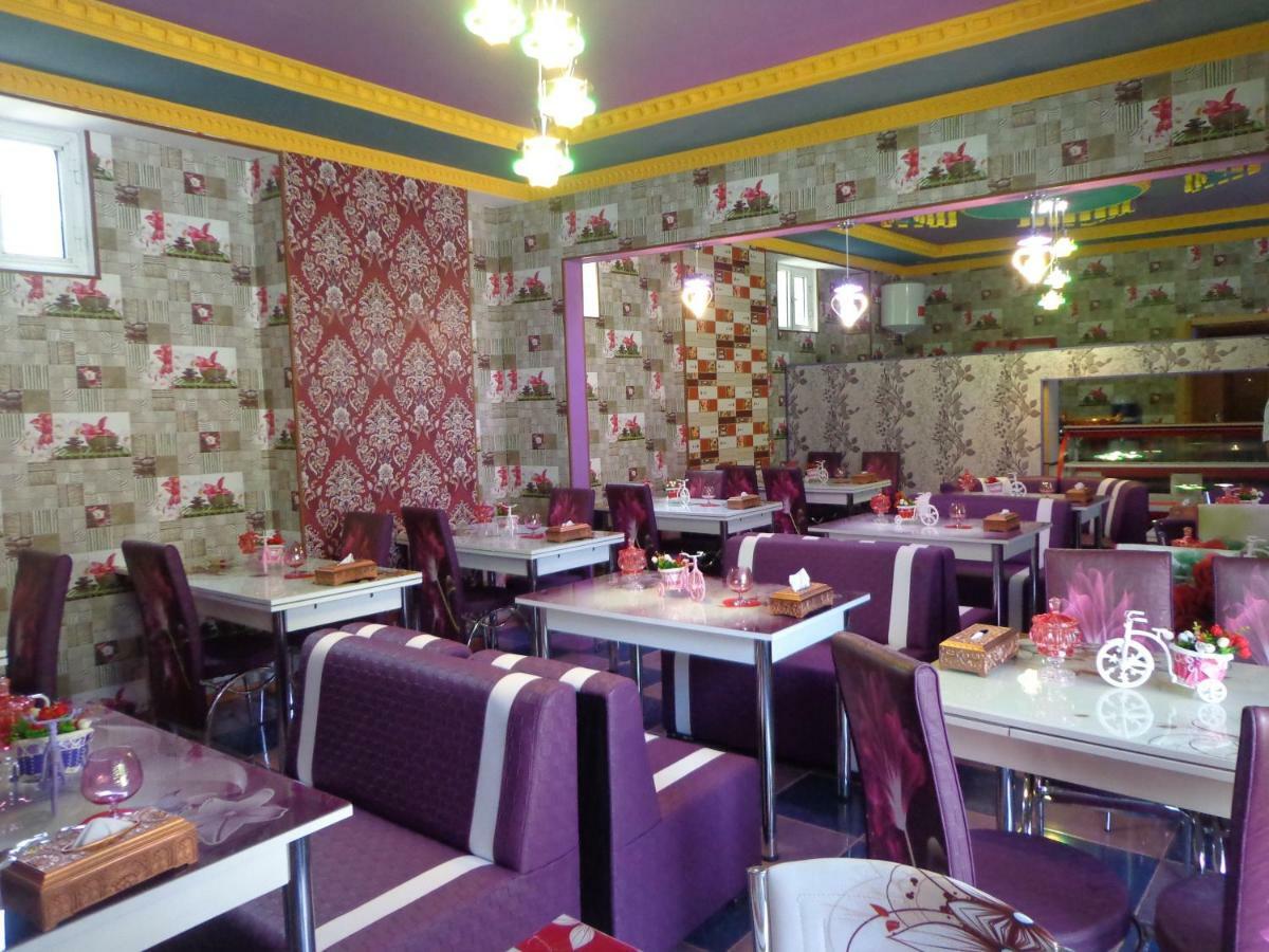 Bed and Breakfast Tubram S Ailəvi Qonaq Evi Şǝki Zewnętrze zdjęcie